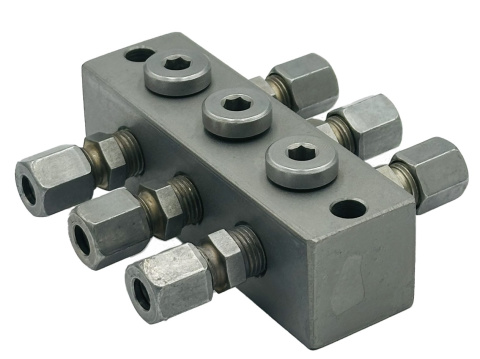 Blok smarowniczy T 3x1 / M10x1 Blok smarowniczy T 3x1 / M10x1